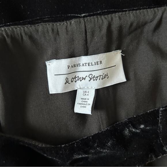 & Other Stories Open Back Party Dress in Black Velvet Size 4 - Picture 11 of 13